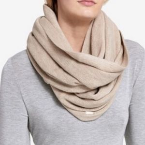 CALVIN KLEIN Heather Almond/Beige Soft Acrylic Neck Warmer Infinity Scarf w/Logo